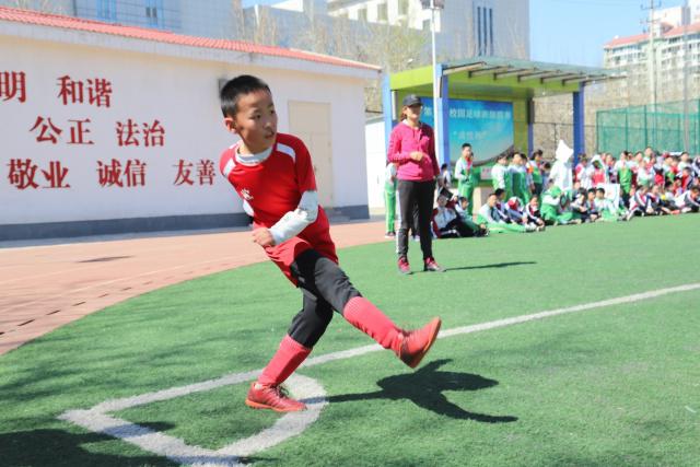 崔永熙未登场篮网两连败 骑士五虎上双胜活塞